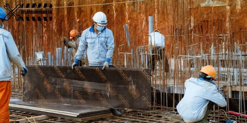 Các rủi ro và cách phòng tránh khi hợp tác với nhà thầu phụ