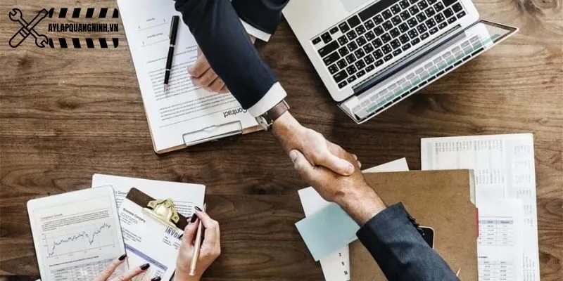 Quy trình ký hợp đồng và tiến hành thực hiện công việc